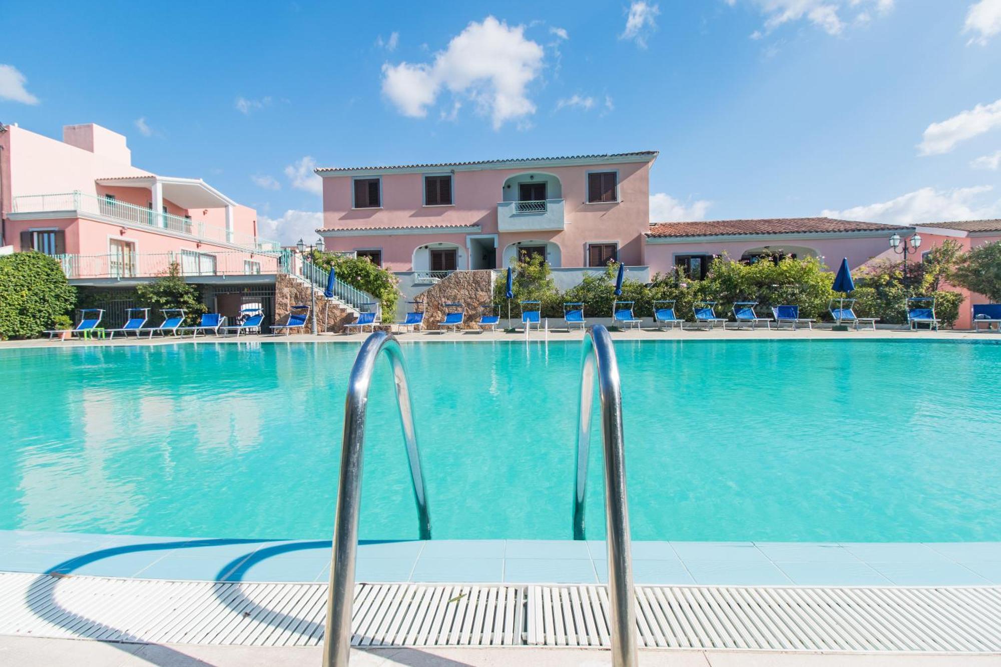 Camere Magnolia Cala Liberotto Exterior foto